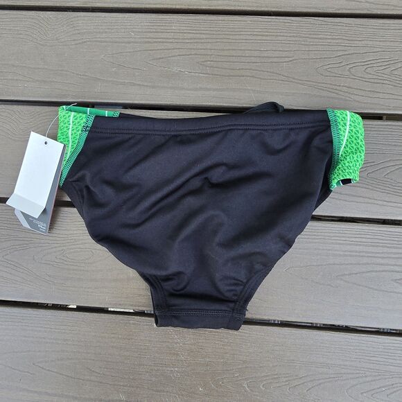 TYR Boy's Men's Durafast Elite Phoenix Black/green Swim Racer Brief SZ 28 New - Picture 2 of 3